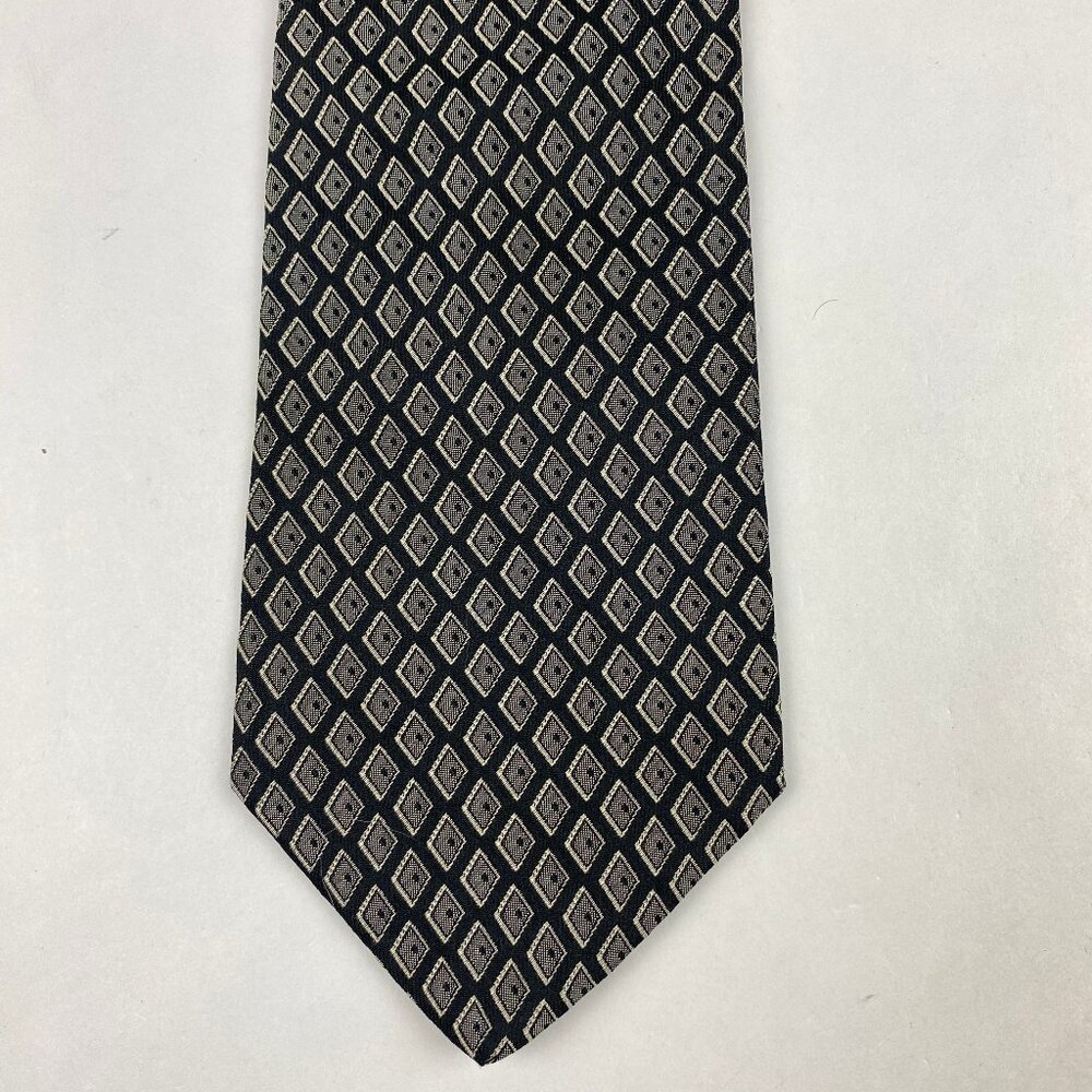 Ralph Lauren 100% Silk Tie Made in England Hand Made Geometric Print - Picture 3 of 9
